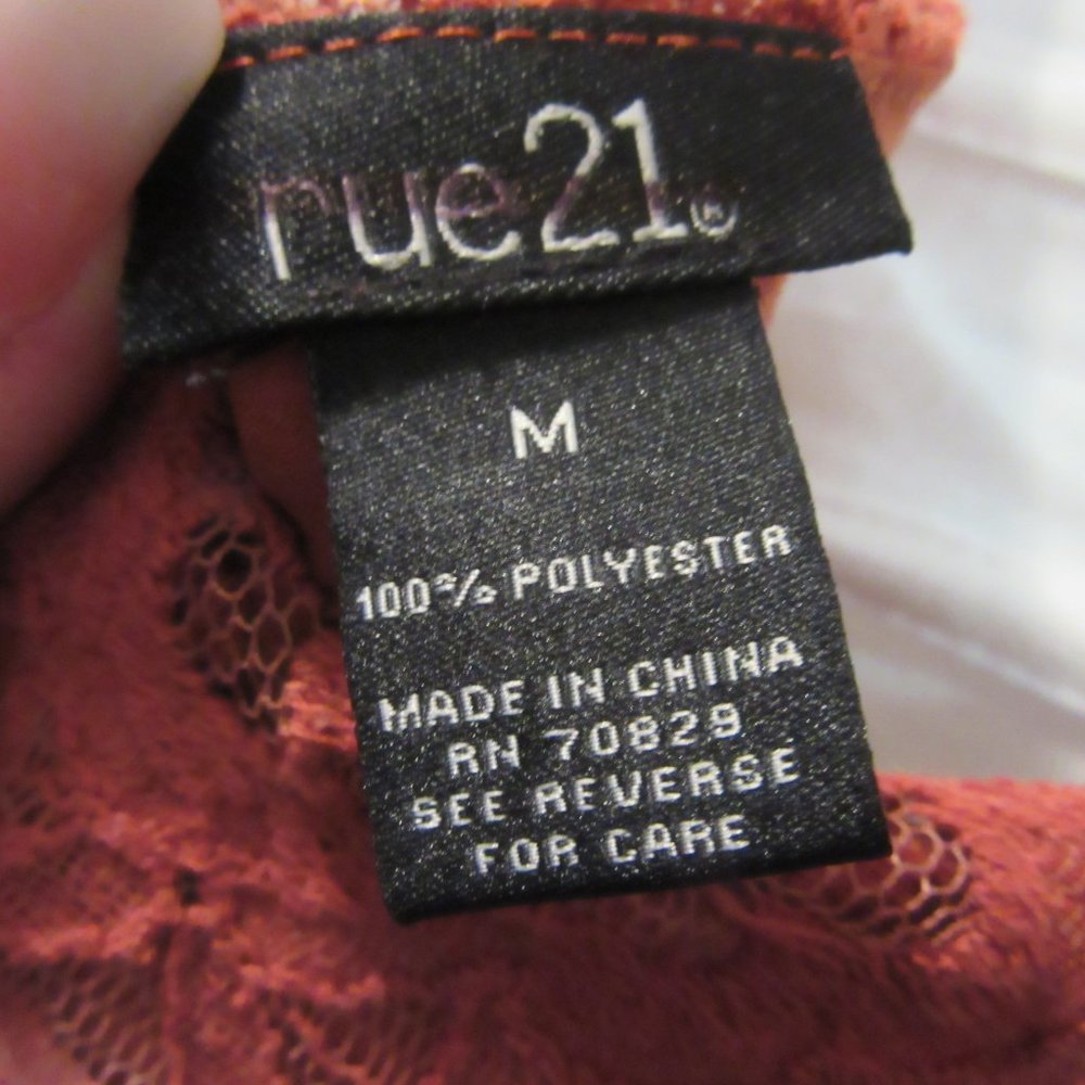 Adorable Rue 21 Tank - Picture 4 of 4